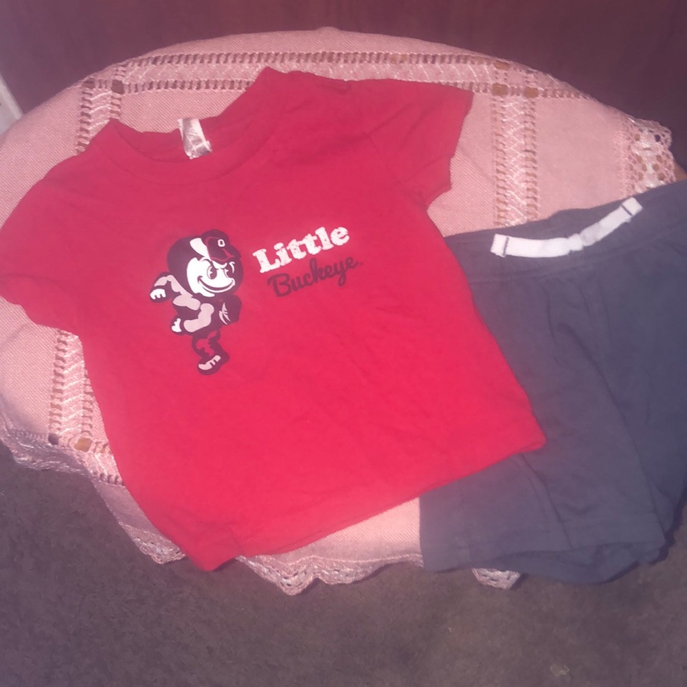 Little Buckeye shirt with shorts Red Graphic T-Shirt